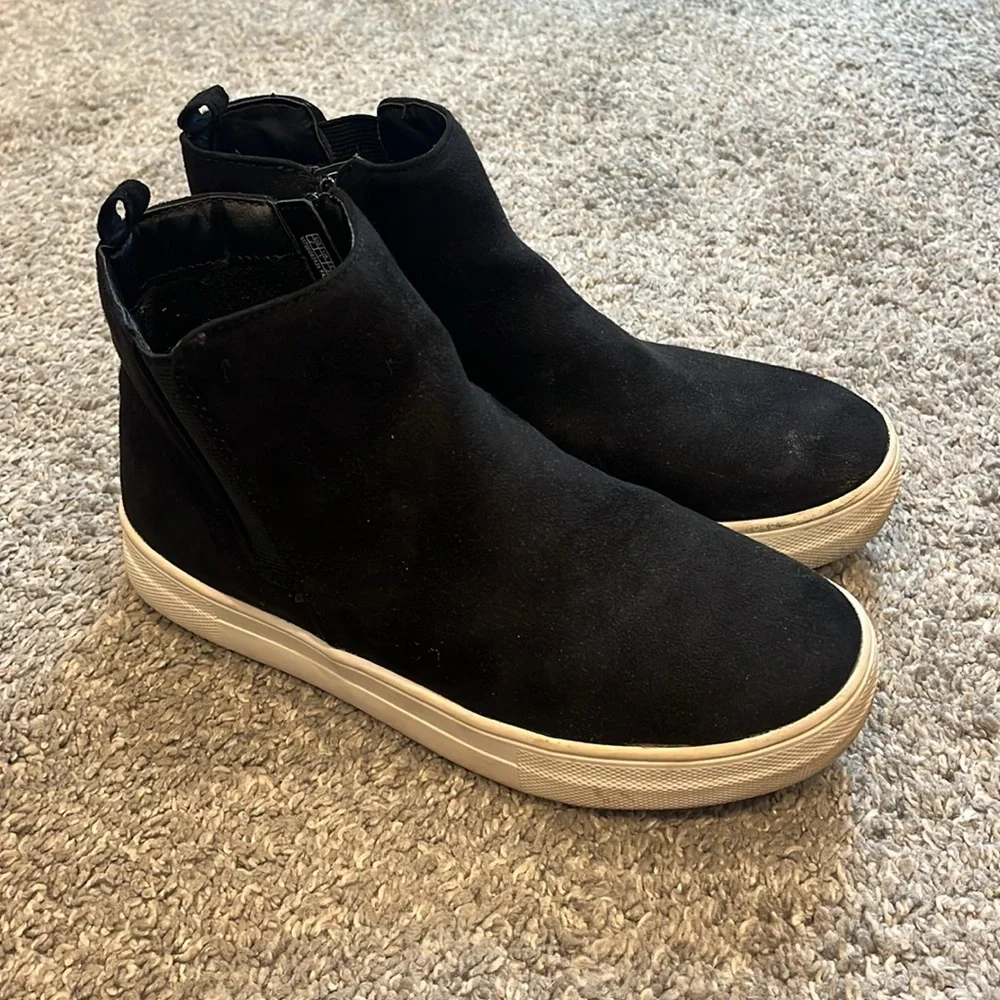 GAP sneaker booties
